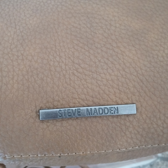 Steve Madden Brown Tassel Western Saddle Leather Crossbody Bag - Picture 12 of 16